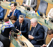 Tryliktasis Lietuvos Respublikos Seimas susirinko į paskutinį posėdį
