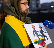 Protestas prie&scaron; rusi&scaron;ko baleto pasirodymą Vilniuje