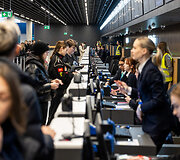 Vilniaus oro uosto naujojo i&scaron;vykimo terminalo masinis testavimas