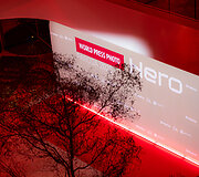  Jubiliejinės &bdquo;World Press Photo&ldquo; parodos atidarymas verslo centre &bdquo;Hero&ldquo;