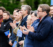I&scaron;kilminga Europos Sąjungos vėliavos pakėlimo ceremonija Luki&scaron;kių aik&scaron;tėje Vilniuje