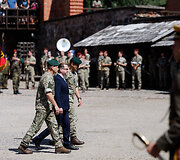 Sausumos pajėgų vėliavų žygio fini&scaron;as ir Sausumos pajėgų dienos i&scaron;kilminga ceremonija