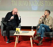 Arūnas Valinskas, Andrius Tapinas