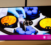 Vilniaus universiteto Medicinos fakulteto Medicinos mokslų centre įvyko pirmojo &scaron;alyje populiacinio biobanko atidarymas