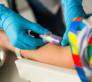 Vilniaus universiteto Medicinos fakulteto Medicinos mokslų centre įvyko pirmojo &scaron;alyje populiacinio biobanko atidarymas