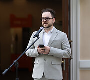 Lietuvos nacionalinio muziejaus Istorijų namų kiemelyje vyko parodos, skirtos &scaron;unų istorijai, atidarymas