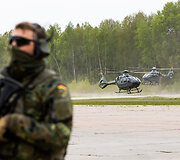  Pratybų &bdquo;Griffin Lightning 2025&ldquo; pristatymas ir Lietuvoje dislokuotų Vokietijos sraigtasparnių pakilimas