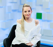 Eurovizinę dainą 15min studijoje pristato Rūta Loop