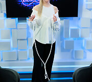 Eurovizinę dainą 15min studijoje pristato Rūta Loop