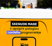 Pirmąkart Europoje į centrines didmiesčio gatves realaus eismo sąlygomis i&scaron;riedėjo net trys autonominiai prekių pristatymo automobiliai