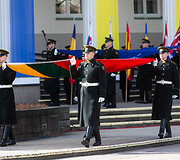 S. Daukanto aik&scaron;tėje vyko Lietuvos ir NATO vėliavų pakėlimo ceremonija