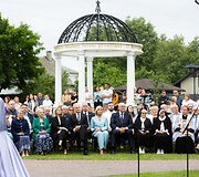 &Scaron;irvintų Jaunimo sode įvyko  skulptūros &bdquo;Skaitanti mergaitė&ldquo;, skirtos poetui Justinui Marcinkevičiui atminti, atidengimo ceremonija