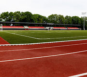 Lietuvos policijos stadione Kalnų parke įvyko i&scaron;kilmingas atnaujinto futbolo stadiono atidarymo renginys