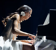 Ievos Dūdaitės pasirodymas &bdquo;Grand Piano Show&ldquo; 