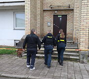 Policija ie&scaron;ko įtariamojo