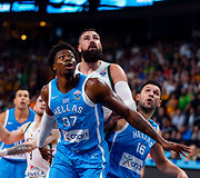 Jonas Valančiūnas, Kostas Antetokounmpo