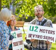 Protestas prie&scaron; tos pačios lyties asmenų sąjungų įteisinimą