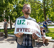 Protestas prie&scaron; tos pačios lyties asmenų sąjungų įteisinimą