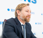 Olgos Karač ir jos advokato Ryčio Satkausko spaudos konferencija