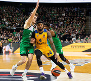 Dovydas Giedraitis ir Lorenzo Brown