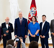 Apdovanojimų akimirka