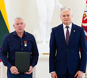 Henrichas Pečuro
