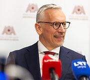 prof. Tomas Jovai&scaron;a