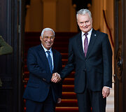 Antonio Costa, Gitanas Nausėda