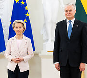 Ursula von der Leyen, Gitanas Nausėda