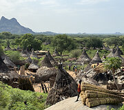 Larim gentis, Pietų Sudanas