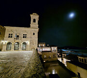 San Marinas
