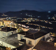 San Marinas