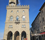 San Marinas