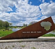 Paminklas Melno taikai Kudirkos Naumiestyje