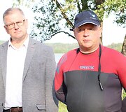 Auk&scaron;tutinės Dauguvos savivaldybės vicemeras Jānis Proms ir Zarasų turizmo ir verslo informacijos centro projektų vadovas Ramūnas Ker&scaron;ys