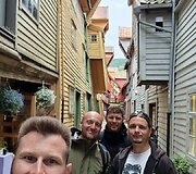 Lankant Bergeno medinę architektūrą
