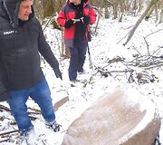 Sovietų i&scaron;darkyti karių kapai