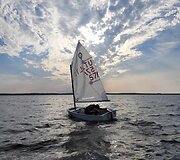 Rėkyvos ežere kasmet vyksta regata O.Truchano taurei laimėti