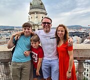 Pakeliui, Budape&scaron;tas