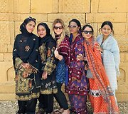 Pakistanas