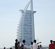 Dubajus, JAE