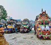 Pakistanas