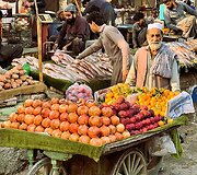 Pakistanas