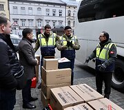 &bdquo;Stiprūs kartu&ldquo; dalija humanitarinę pagalbą Lvive
