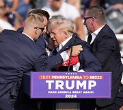 Pasikėsinta į Donaldo Trumpo gyvybę