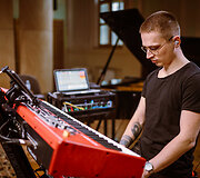 Jurijus Veklenko
