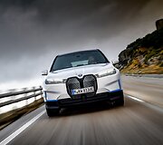 &bdquo;BMW iX&ldquo; modeliai