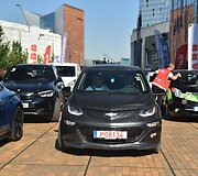 Vilniuje startavo septintosios &bdquo;Ignitis ON: Pažink Lietuvą!&ldquo; elektromobilių varžybos