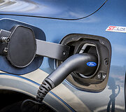 Hibridas &bdquo;Ford Kuga Plug-in Hybrid&ldquo;