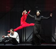 Anželikos Cholinos &scaron;okio teatro spektaklis &bdquo;Pikų dama&ldquo;